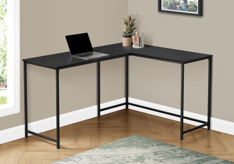 L-Shaped Basic Desk in Black